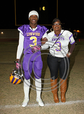 Football 10-31-14_060