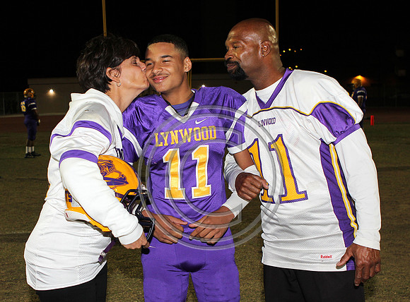 Football 10-31-14_049