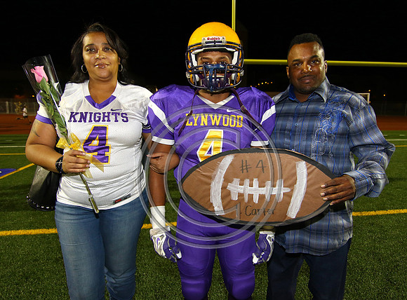 Football 10-30-15_008