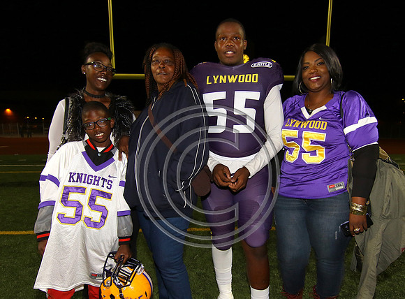 Football 11-3-17_030