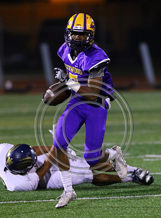 Football 11-4-16_300