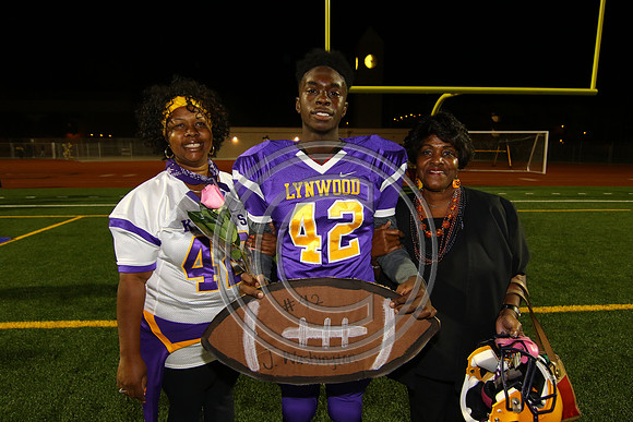 Football 10-30-15_018