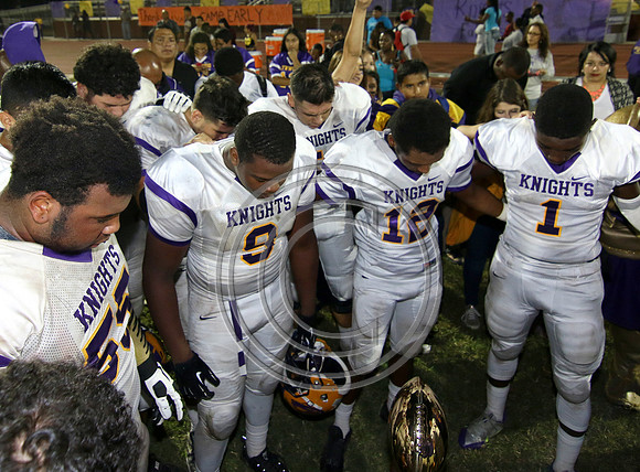 Football 10-3-14_306