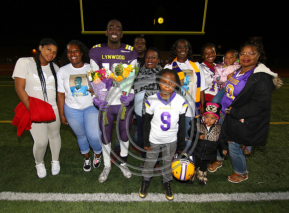 Football 11-3-17_012