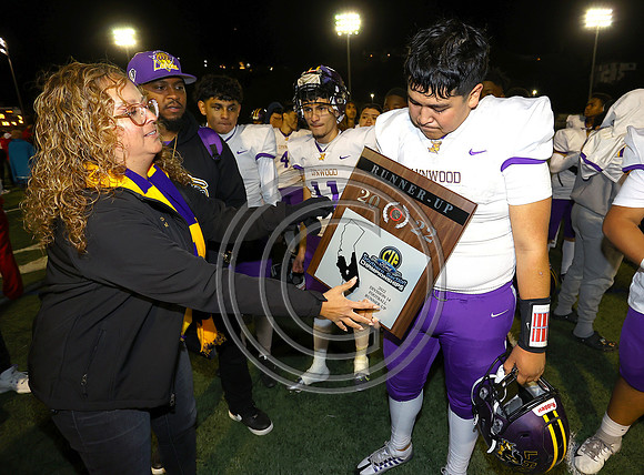 Football 11-25-22_525