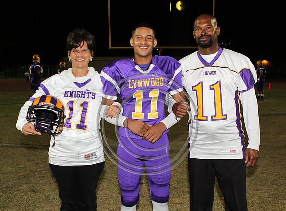 Football 10-31-14_047
