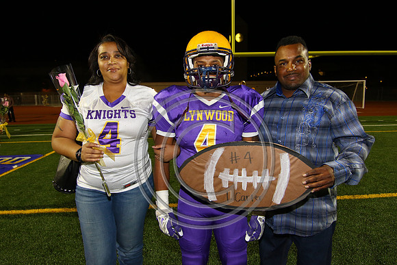 Football 10-30-15_008