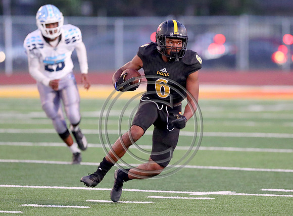 Football 9-7-18_250