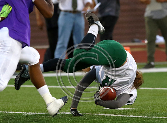 Football 8-25-17_048
