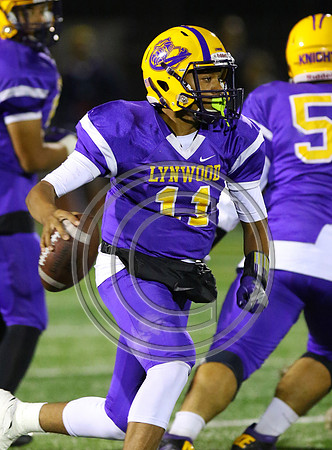 Football 11-4-16_329