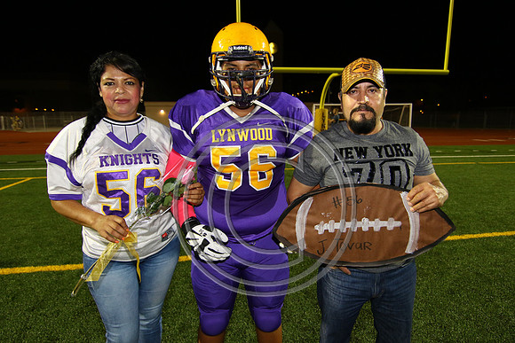 Football 10-30-15_023