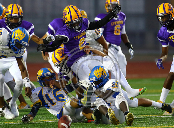 Football 10-7-16_004