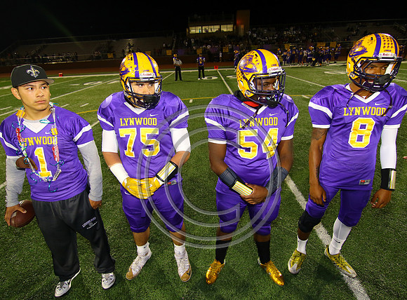 Football 11-4-16_092