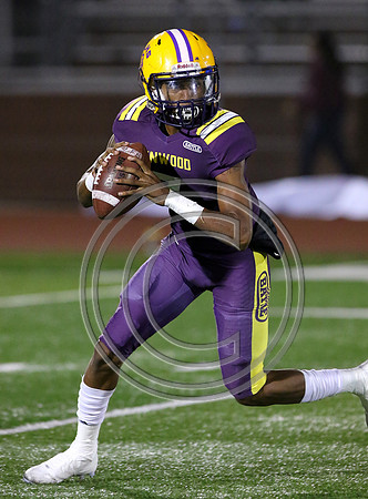 Football 11-3-17_056