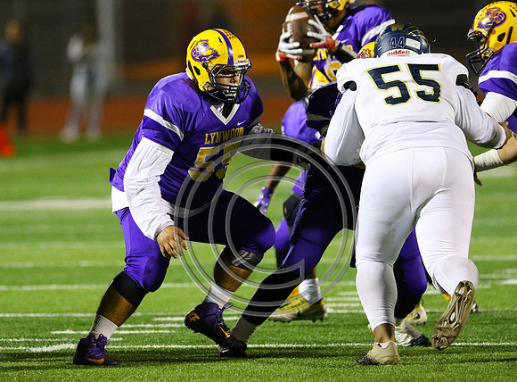Football 11-4-16_240