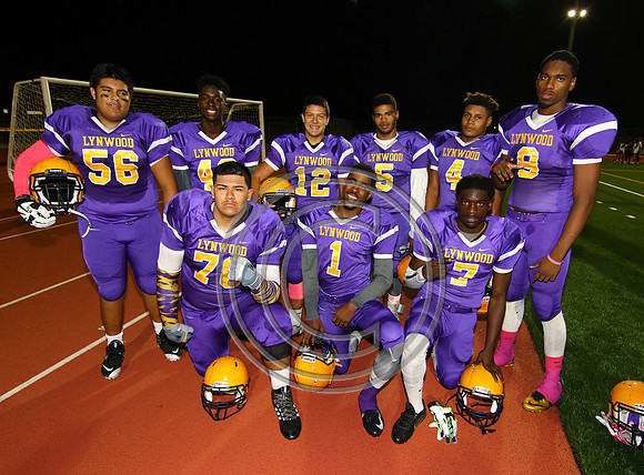 Football 10-30-15_002