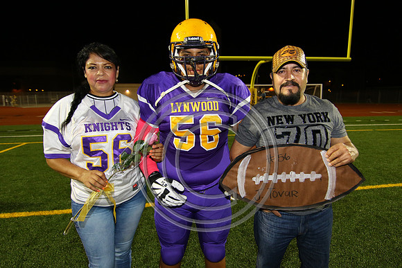 Football 10-30-15_024