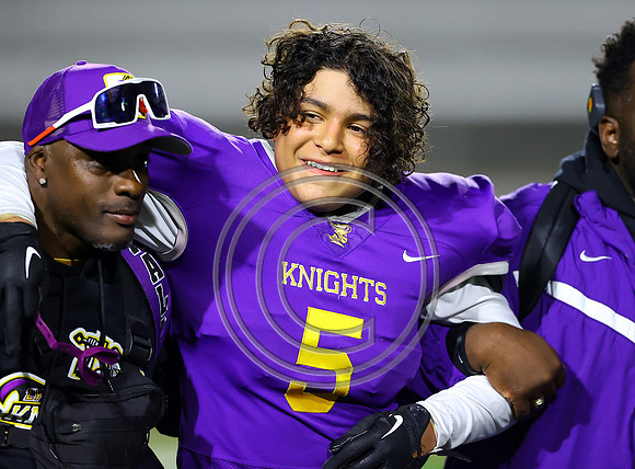 Football 11-4-22_486