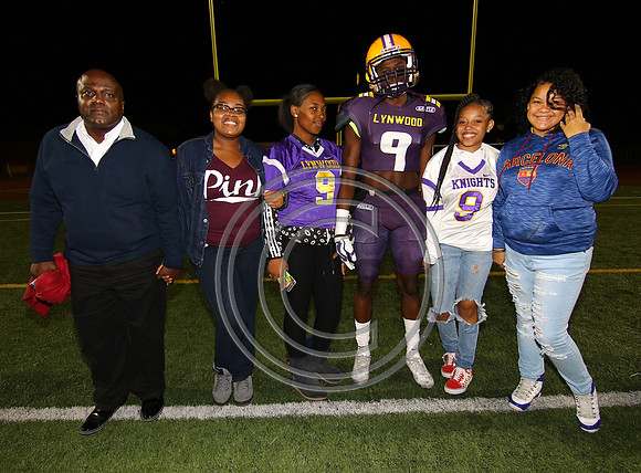 Football 11-3-17_011