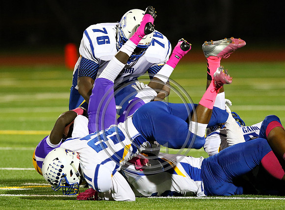 Football 10-9-15_032
