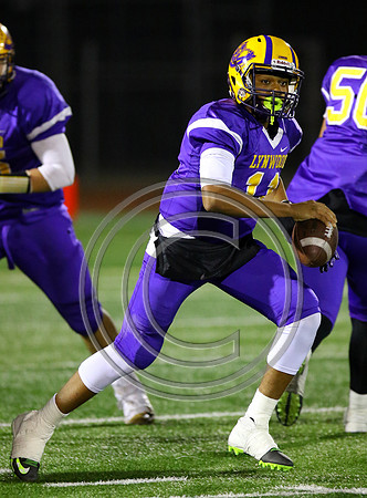 Football 11-4-16_327