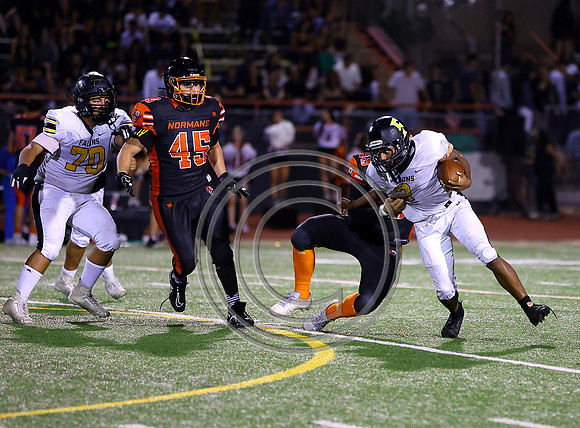 Football 9-23-22_490