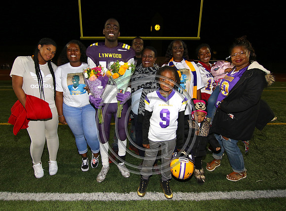 Football 11-3-17_013