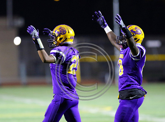 Football 11-4-16_251