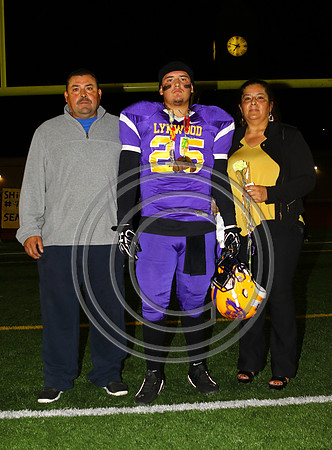 Football 11-4-16_049