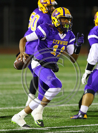 Football 11-4-16_328