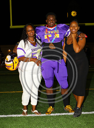 Football 11-4-16_047