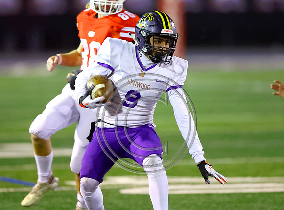 Football 11-25-22_411