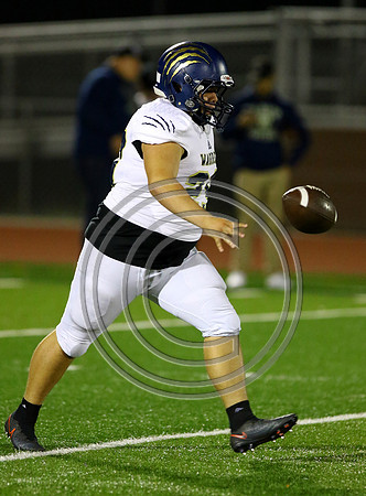 Football 11-4-16_356
