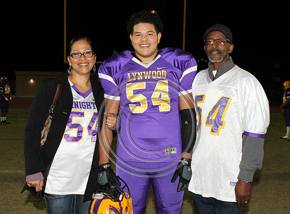 Football 10-31-14_071