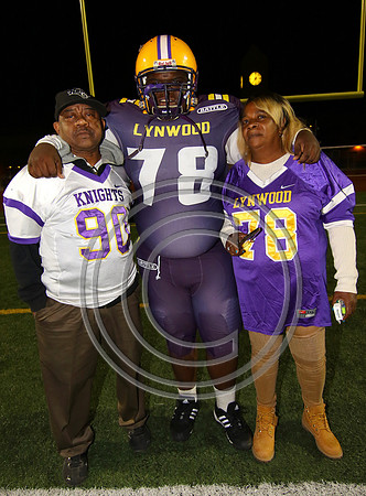 Football 11-3-17_032