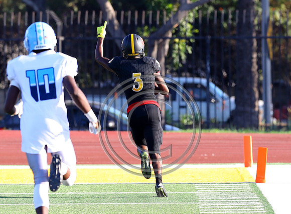 Football 9-7-18_095