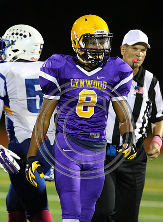 Football 10-9-15_250
