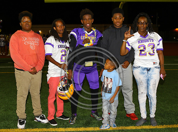 Football 11-4-16_004