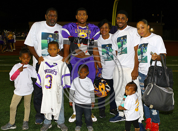 Football 11-4-16_006